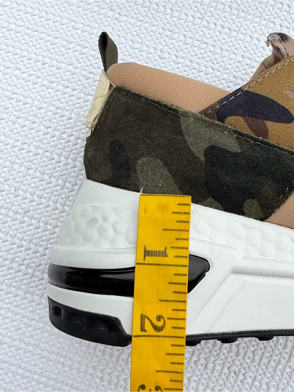 Steve Madden Cliff Sneakers Women 7 Camo Leopard Platform Lace Up Chunky Shoes - Picture 9 of 9